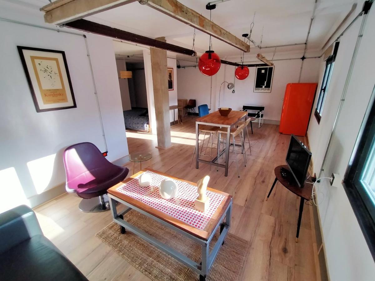 Lotila Flats Mieres Appartement Mieres  Buitenkant foto